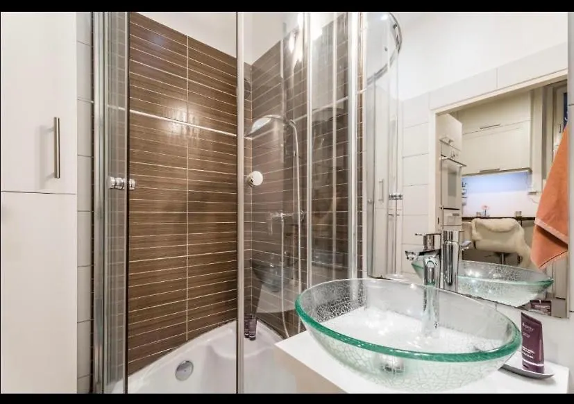 Center Studio With Sauna And Patio Apartment Budapest